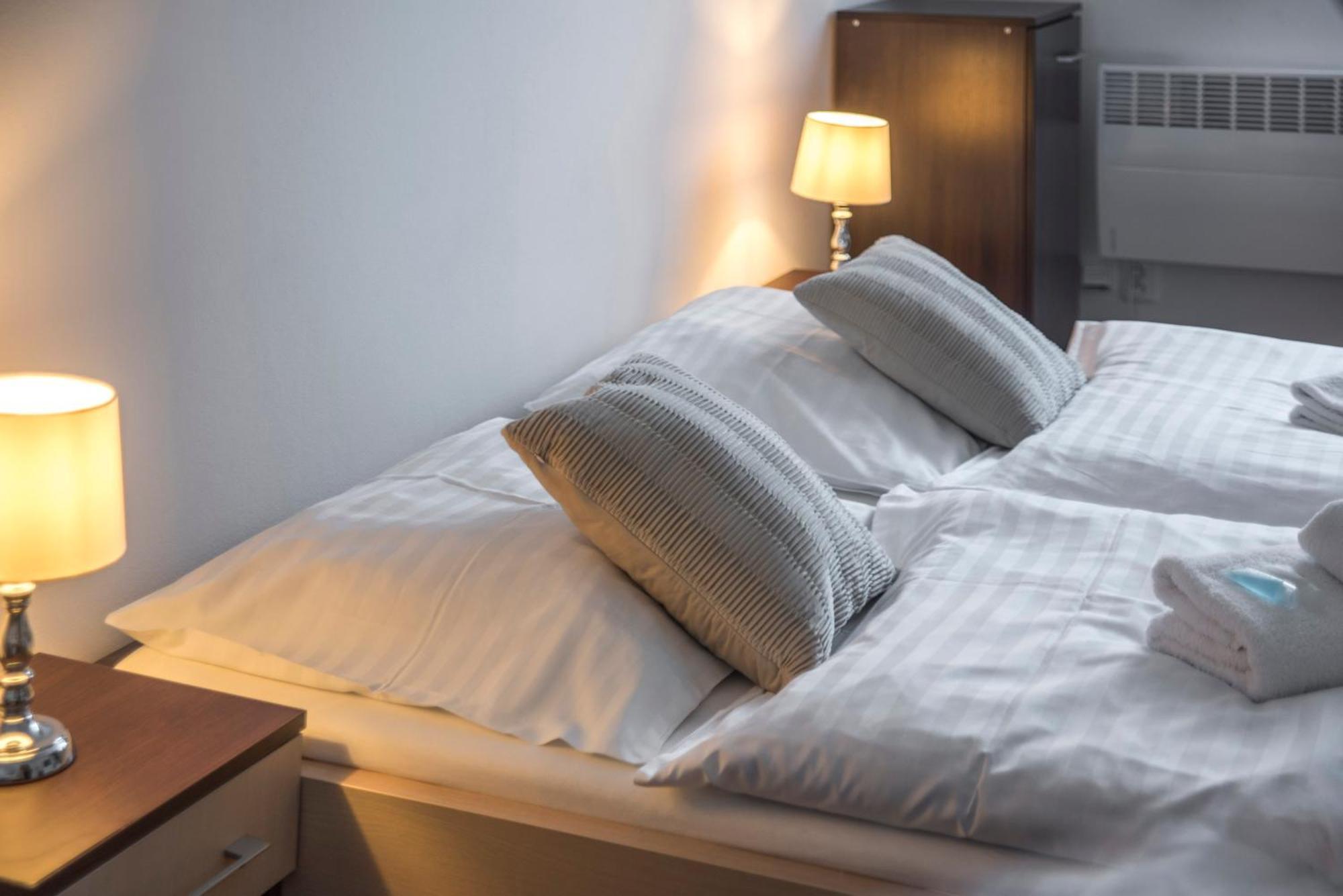 Classic Apartmany Trinec Ngoại thất bức ảnh